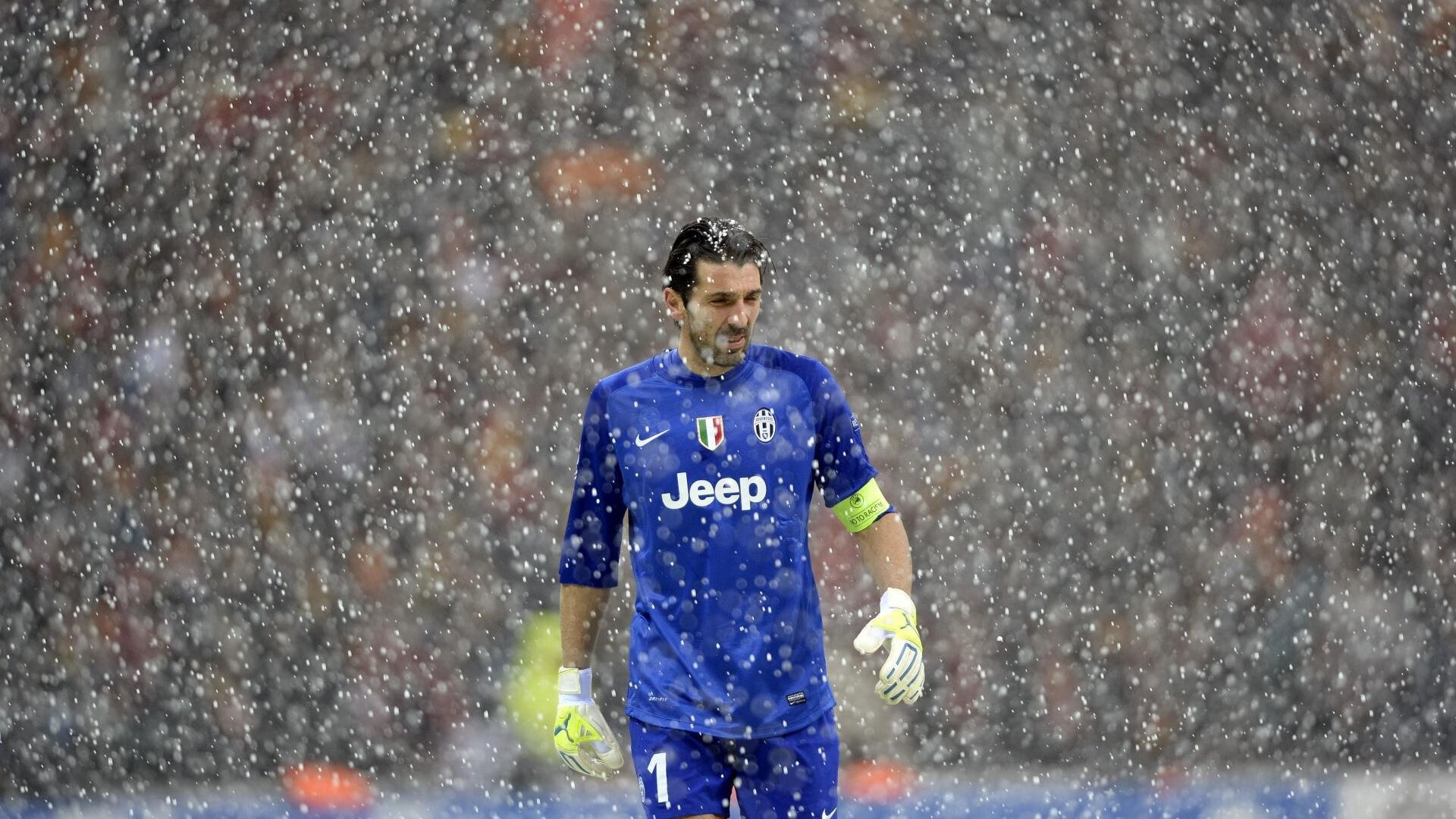 梅西新星持续失利表现突出，加拿大队前途光明！上演精彩一战的简单介绍